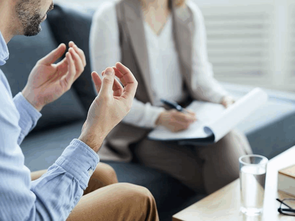 personas que exigen y esperan de los demás