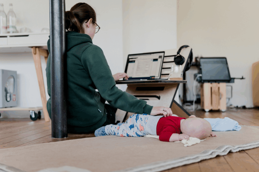 maternidad y paternidad en la era del multitasking